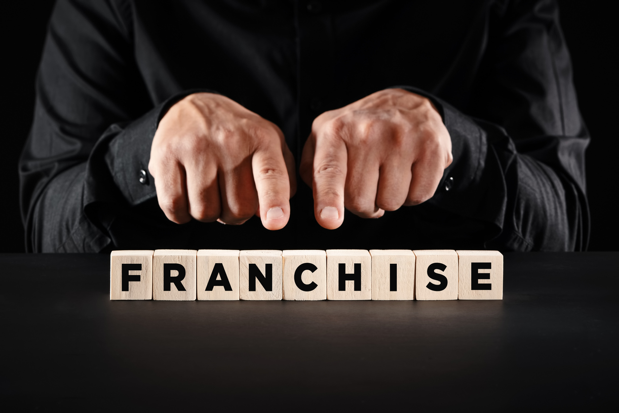 How Bridge Business Brokers Connects You with the Right Franchise for Sale